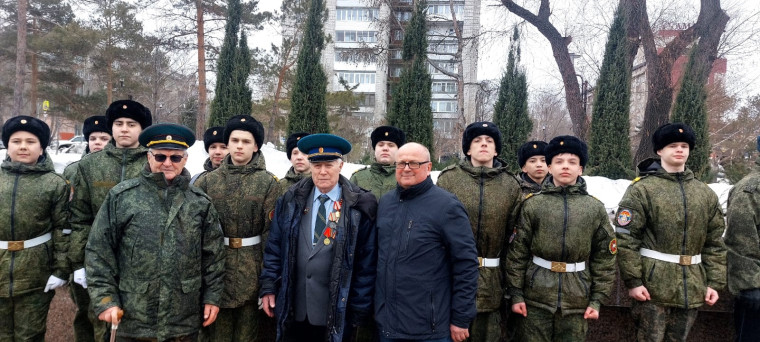 18 марта кадеты 8-2 взвода Казачьей кадетской школы-интерната имени Маршала Советского Союза Д.Т. Язова в рамках мероприятия «Эстафета Победы».