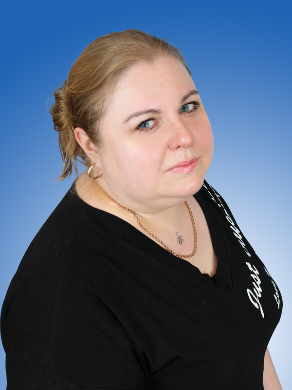 Резникова Евгения Павловна.